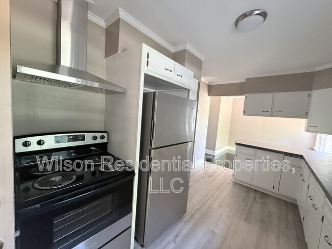 Foto del edificio - 2312 N Centennial St