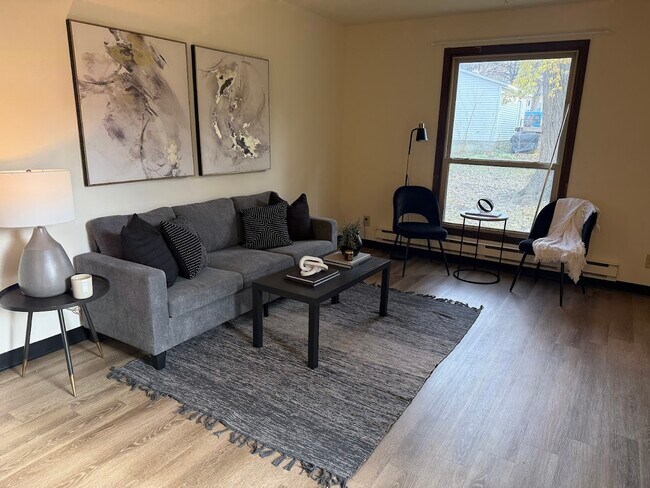 Foto del edificio - 805 Brandie Rd