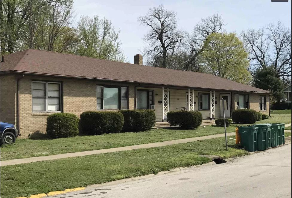 1002 W Carroll St, IL 61455 Townhouse for Rent in IL