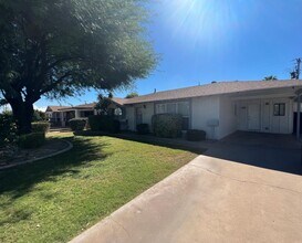 Building Photo - 7417 E Cambridge Ave