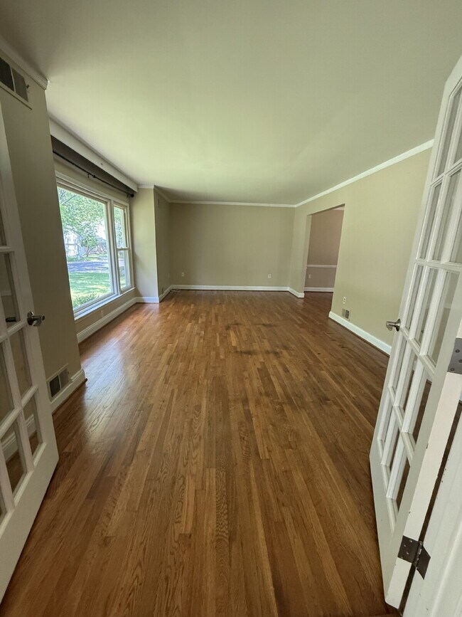 Foto del edificio - 13508 Pendleton St