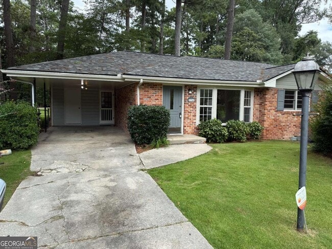 Building Photo - 2336 Arrow Cir