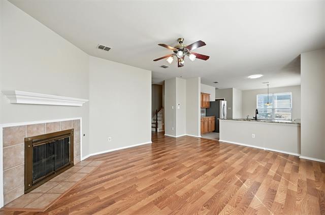 Building Photo - 10420 Lake Bend Trail
