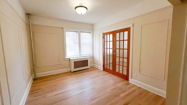 Building Photo - 31-44 35th Street