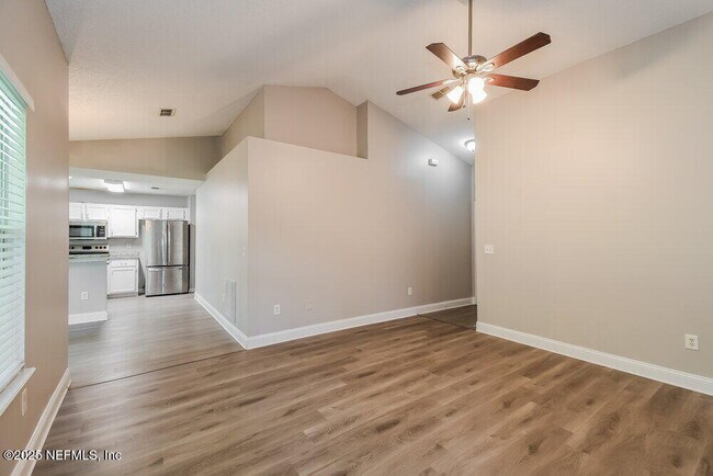 Building Photo - 6638 Lana Ln