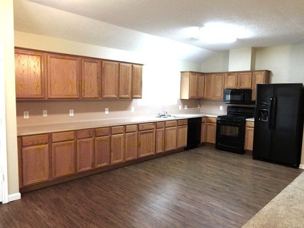 Building Photo - 21706 Oakbridge Park Ln