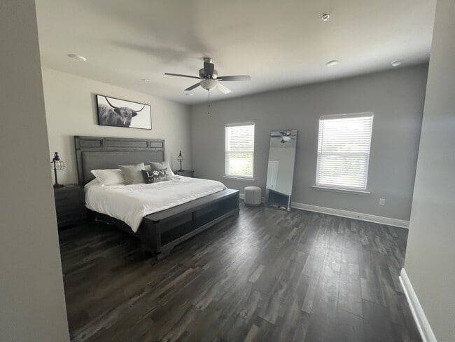 Building Photo - 9800 Nature Creek Blvd