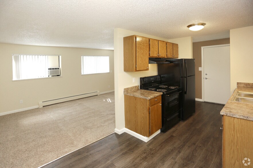Lamar Village Apartments Rentals Arvada, CO
