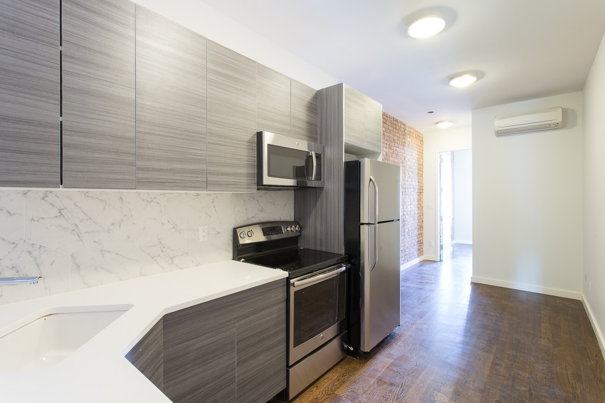Cocina - Bushwick - NEW CONSTRUCTION! (Shared rooms)