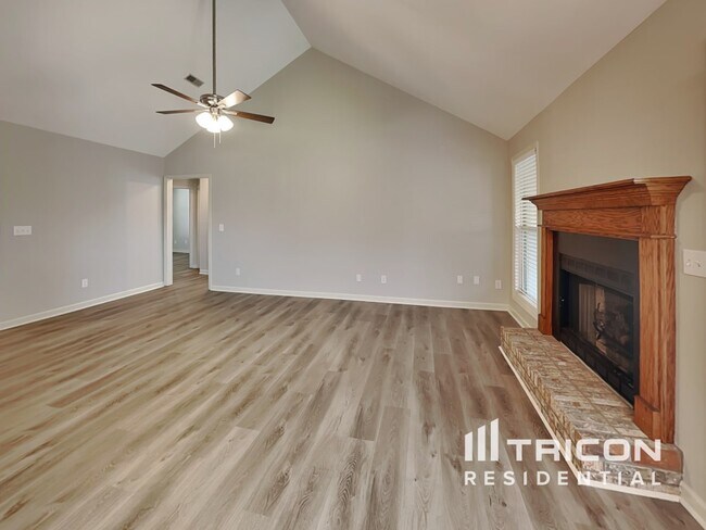 Foto del edificio - 904 Avery Green Ct
