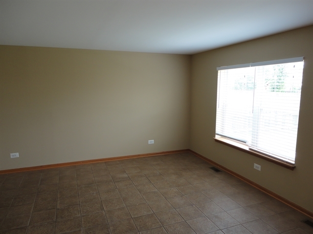 Building Photo - 1816 Ridge Moor Drive