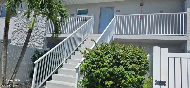 Foto del edificio - 6777 Winkler Rd
