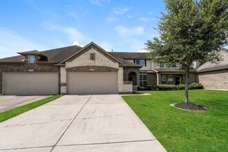 Building Photo - 12426 Gemma Ln