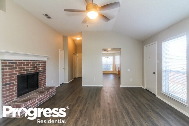 Foto del edificio - 5571 Alta Verde Cir