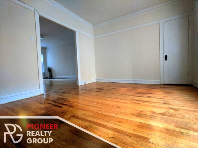 Foto del edificio - 5208 N Damen Ave