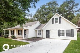 Building Photo - 65 White Oak Dr