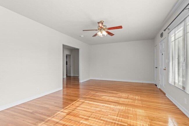 Foto del edificio - 3BR Home with Large Backyard Near SDSU
