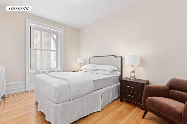 Building Photo - 414 W 121st St
