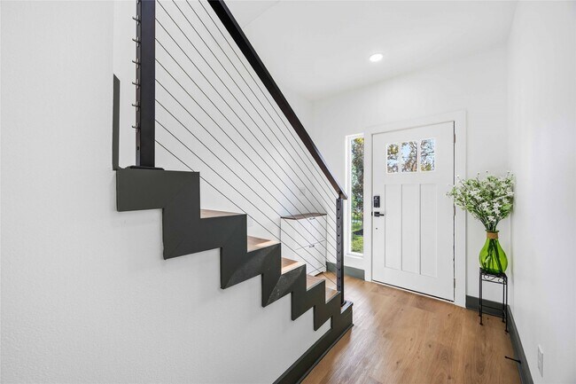 Foto del edificio - 7117 Springdale St