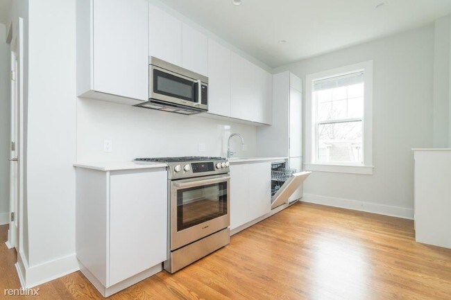 Building Photo - 2 br, 1 bath  - 19G Forest St. #GNC