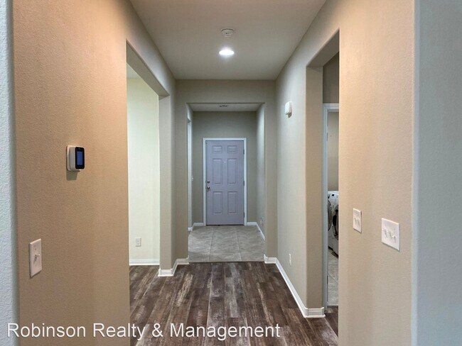 Foto del edificio - 3 br, 2 bath House - 11264 Ferguson Spring...