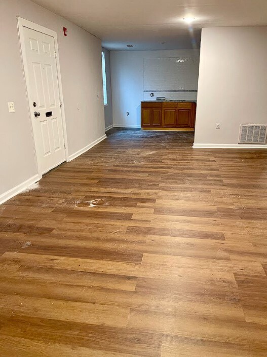 Building Photo - 890 N 41st St