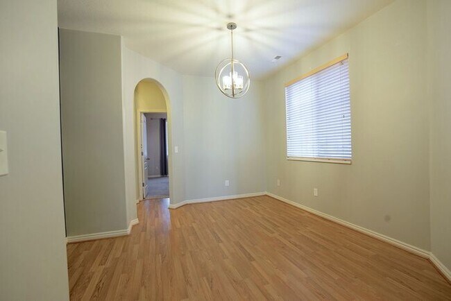 Foto del edificio - 3 Bed Rambler in North Salt Lake