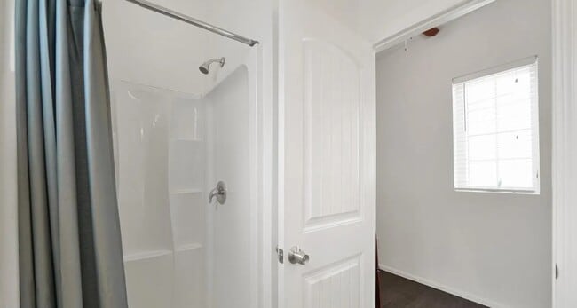 Building Photo - 1229 S 13th Ave