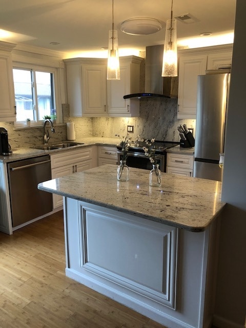 Kitchen Photo - 3932 Ridge Lea Rd