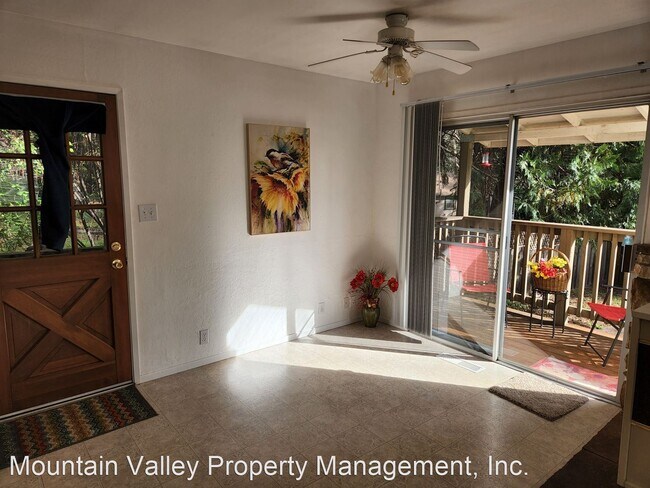 Foto del edificio - 2 br, 1 bath House - 11412 Butler Road