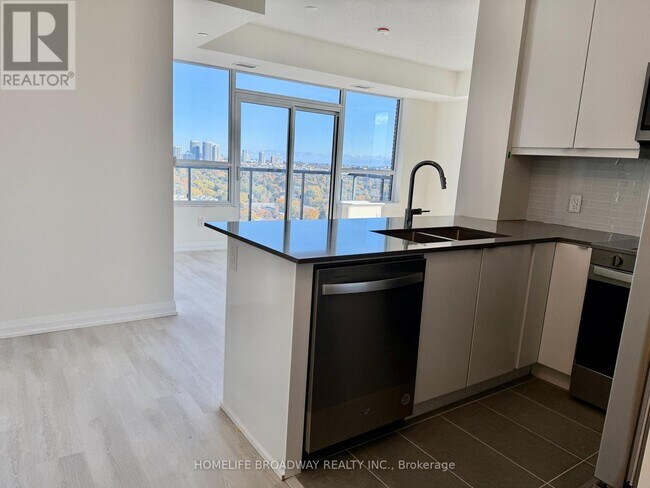 Building Photo - 3260 Sheppard Ave E