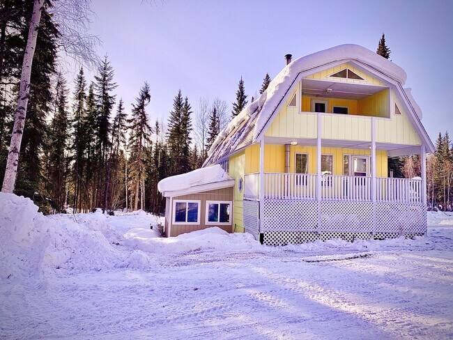 Building Photo - 1318 polar Dr.