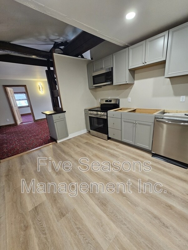 Foto del edificio - 328 Browns Trce