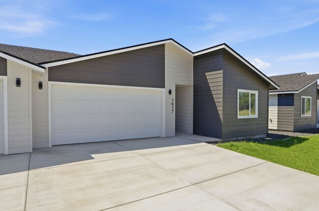 Foto del edificio - 1617-1617 N Selkirk Rd