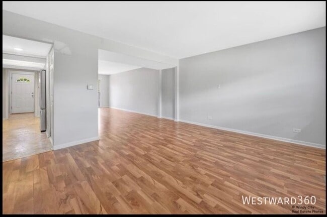 Foto del edificio - 936 Cardiff Ct