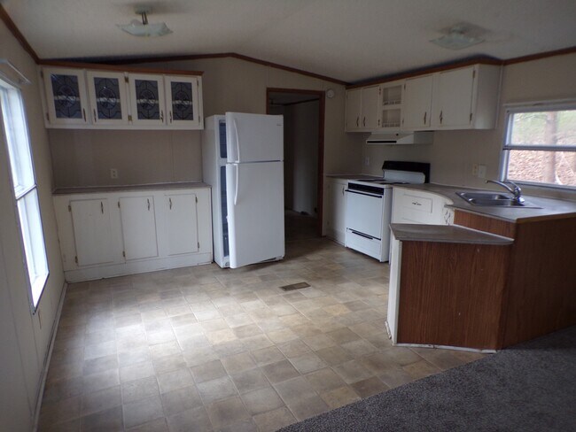 Foto del edificio - 320 Co Rd 135