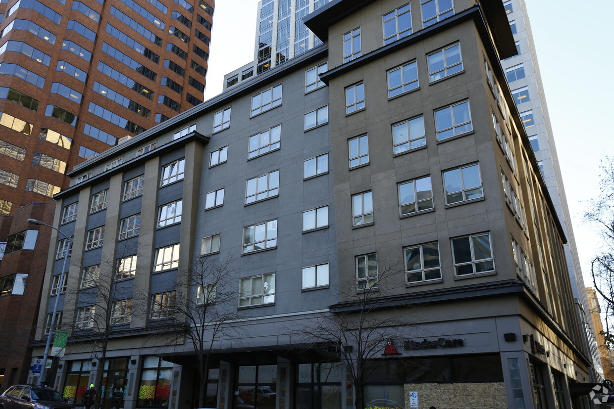Foto principal - Stewart Court Apartments