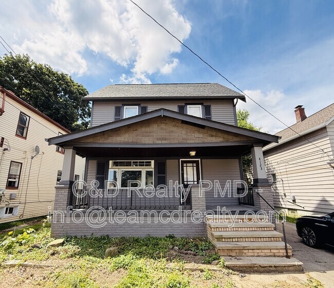 Foto del edificio - 4123 Stickney Ave