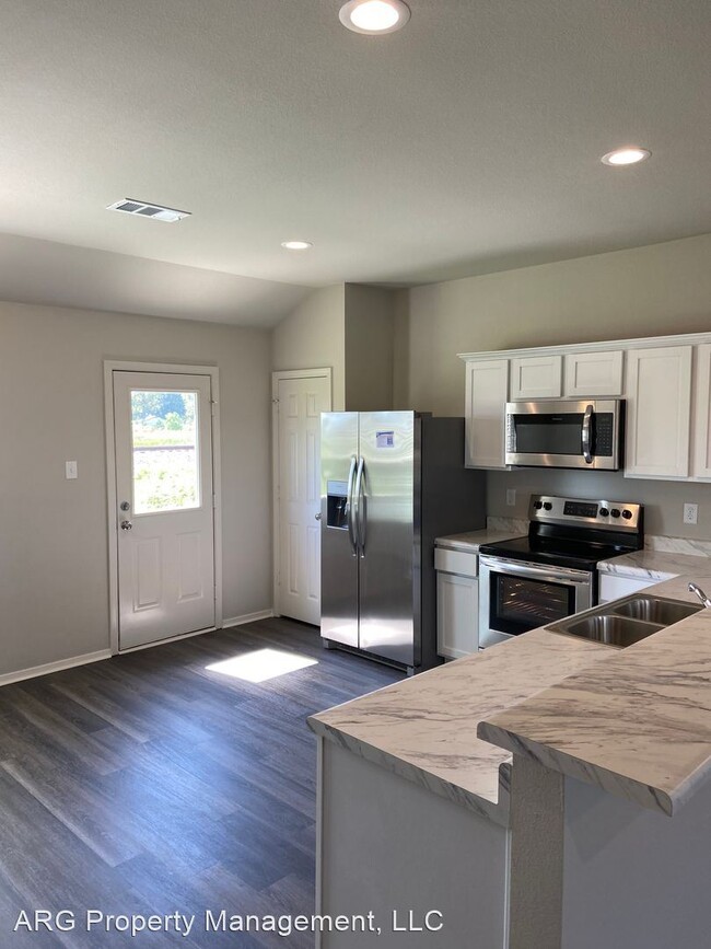 Building Photo - 3 br, 2 bath House - 110 Ellis Drive
