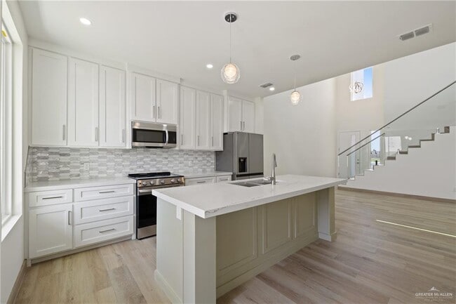 Foto del edificio - 1218 N Lincoln Ave