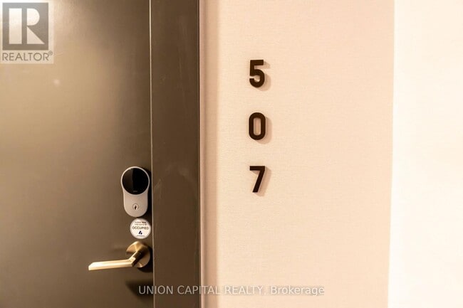 Building Photo - 9 Tecumseth St.