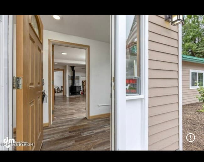 Building Photo - 12831 Brandon St