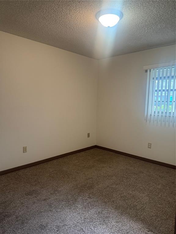 Foto del edificio - 1438 E 1st Ave