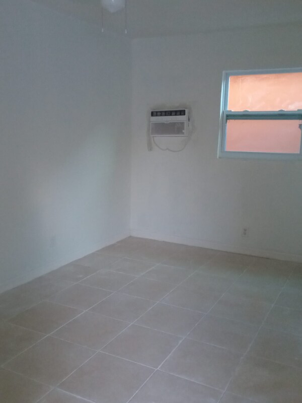 Foto del edificio - 2579 Angler Dr