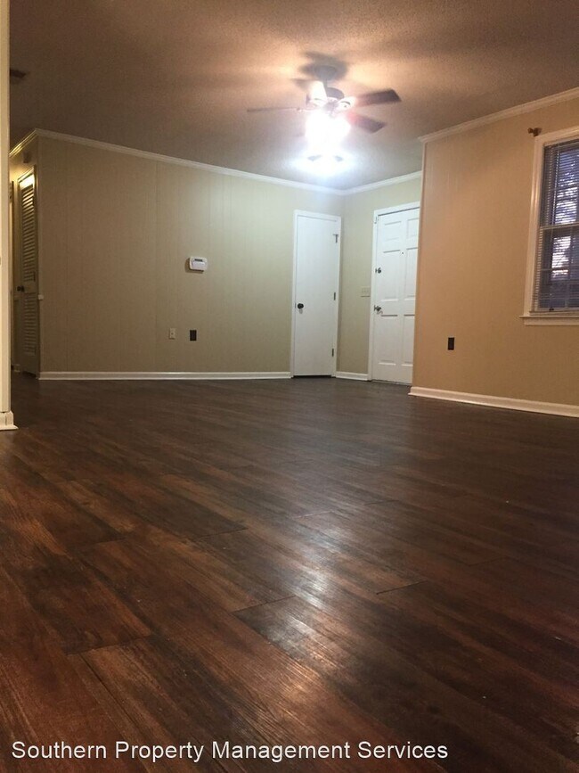 Foto del edificio - 3 br, 1.5 bath House - 227 Shuman Drive