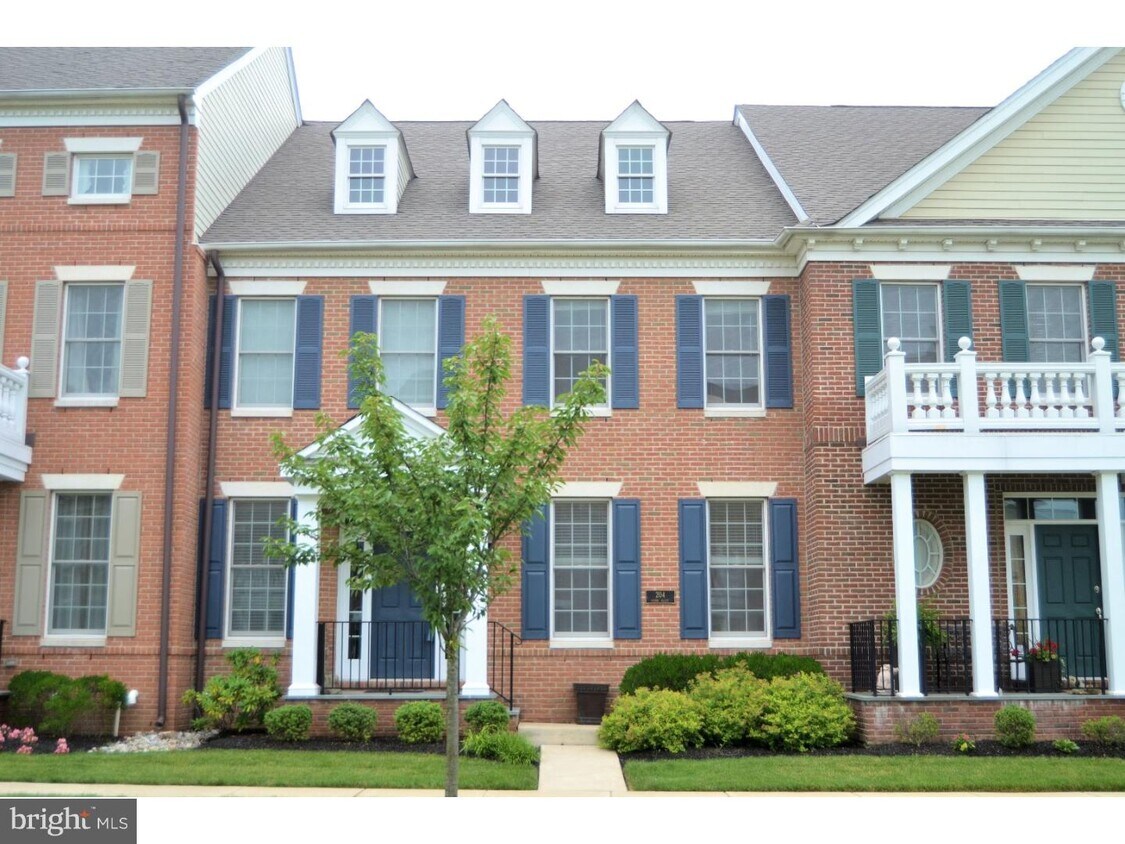 204 Paxon Alley, Newtown, PA 18940 Townhome Rentals in Newtown PA