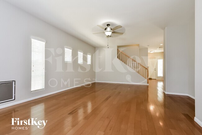 Foto del edificio - 9703 Mt Kenyon St