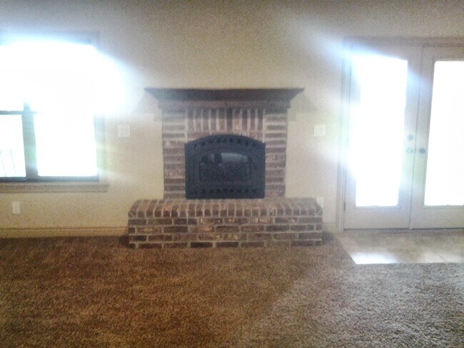 great room - 507 E Oak Ln