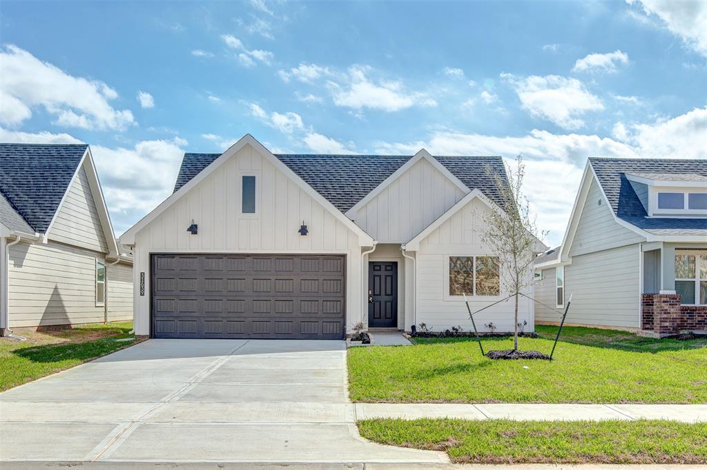 31639 Whittis Hill Way, Fulshear, TX 77441 House Rental in Fulshear