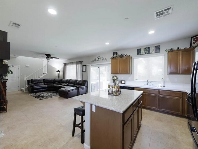 Foto del edificio - 5421 Tejon Ridge Ct